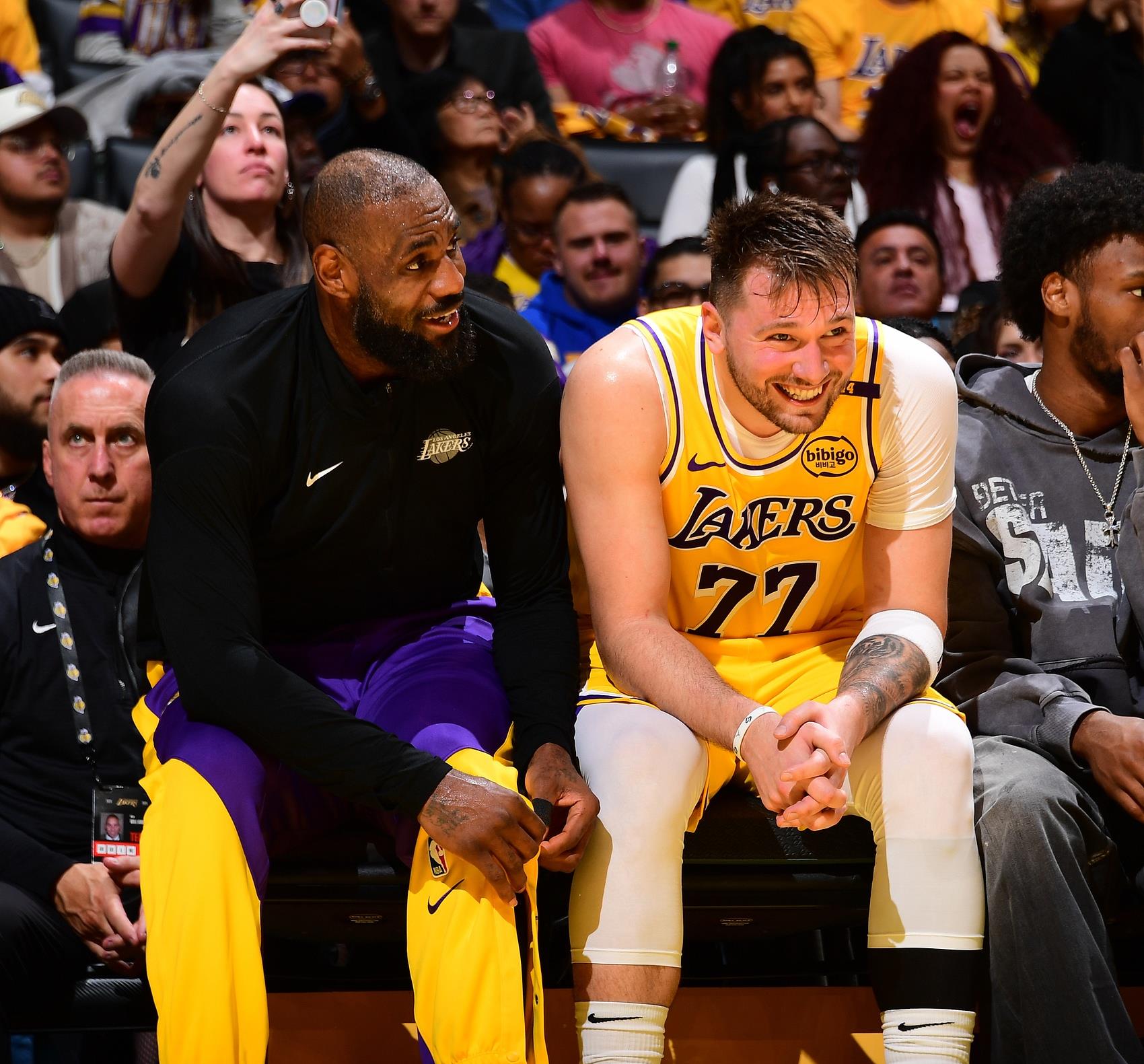 开云最新网址 -包含NBA总决赛清晨走向成谜，新奥尔良鹈鹕回应争议，质疑声仍在，团队化学反应显著的词条