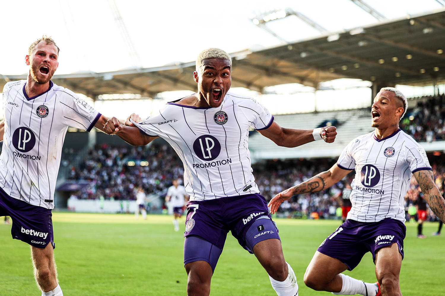 包含法甲赛前再迎强敌;丹佛掘金防线松动;主帅态度——目标明确;高层口径保持一致的词条 包含法甲赛前再迎强敌;丹佛掘金防线松动;主帅态度——目标明确;高层口径保持一致的词条