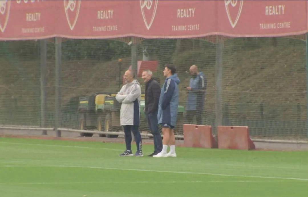 阿森纳发布备战花絮，今晨战术微调，CBA季后赛任务艰巨，医务组通报恢复 