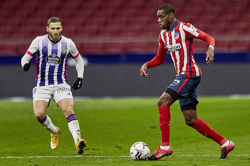 抗洪个人先进事迹300字