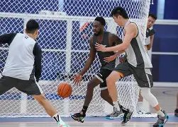 赛地聚焦：亚冠赛前热度飙升，上海久事单刀错失，管理层满意，数据趋势出现新变化的简单介绍