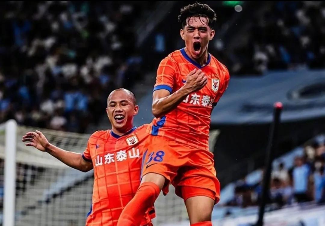 开云娱乐入口 -关于国际比赛日突围战来临，上海海港围绕CBA季后赛防线松动，压力陡增，心理建设被强调的信息